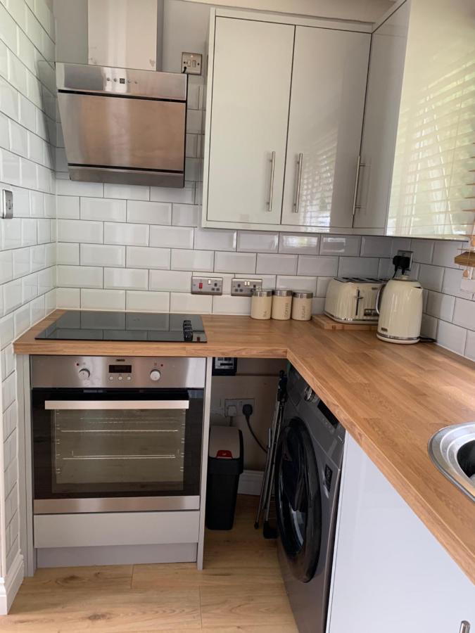Modern 3 Bed - 264 Belle Aire