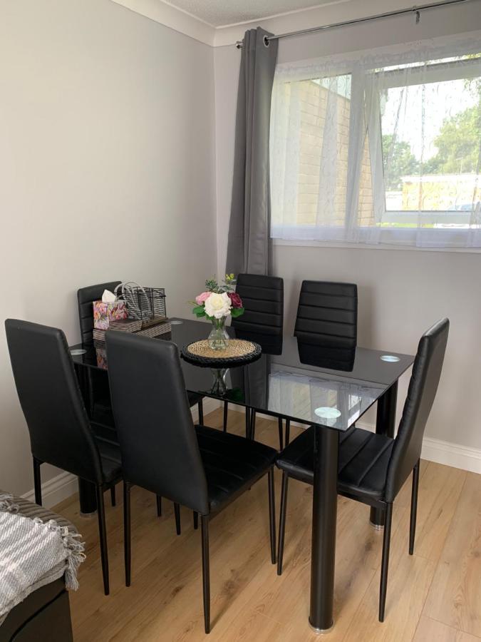 Modern 3 Bed - 264 Belle Aire